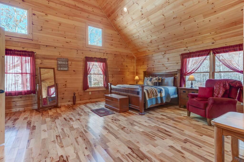 Hot-Tub 6 Seater, Fire-Pit, Master King Bed, Wineries, Pickleball, Resort Amenities เอลลิเจย์ ภายนอก รูปภาพ